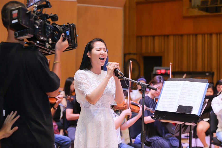 Description: C:\Users\BanTT\Desktop\Pham Thuy Dung\LAG_1246.jpg